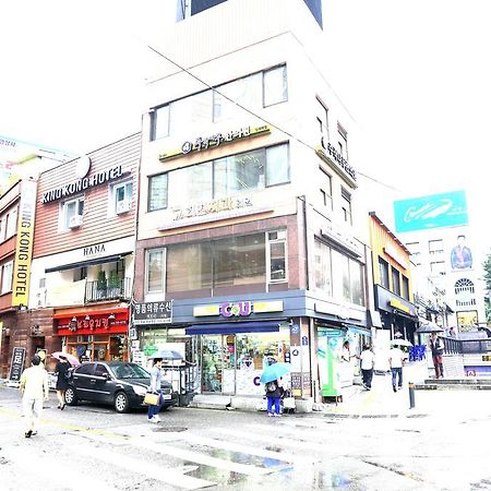 Kingkong Hotel Myeongdong Seúl Exterior foto