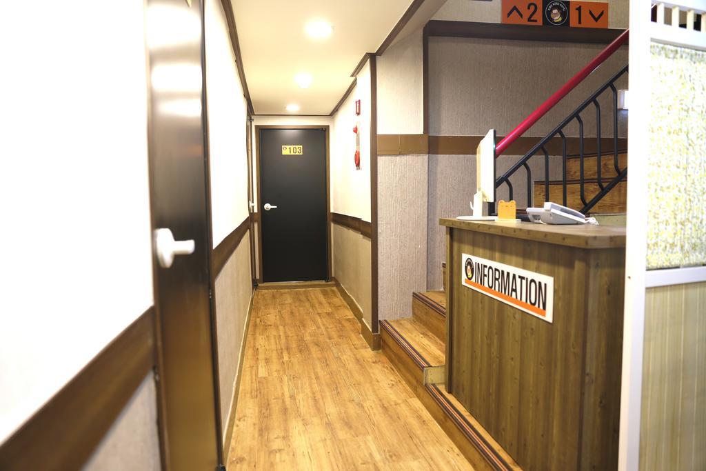 Kingkong Hotel Myeongdong Seúl Exterior foto