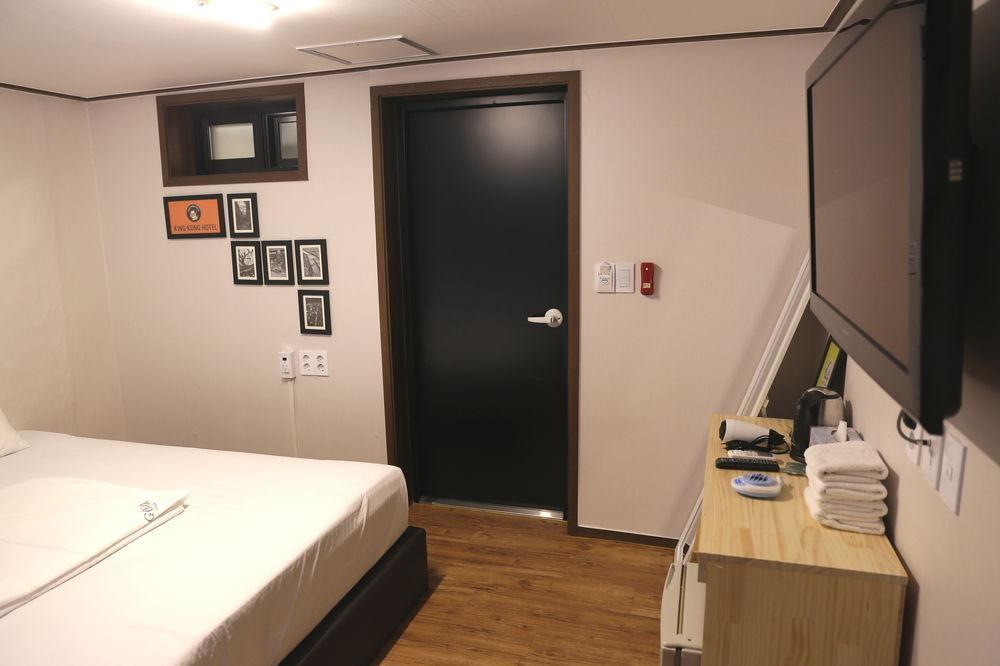 Kingkong Hotel Myeongdong Seúl Exterior foto