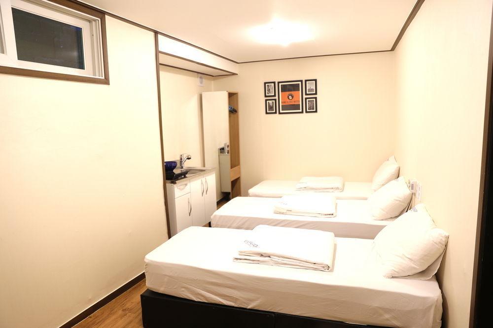 Kingkong Hotel Myeongdong Seúl Exterior foto