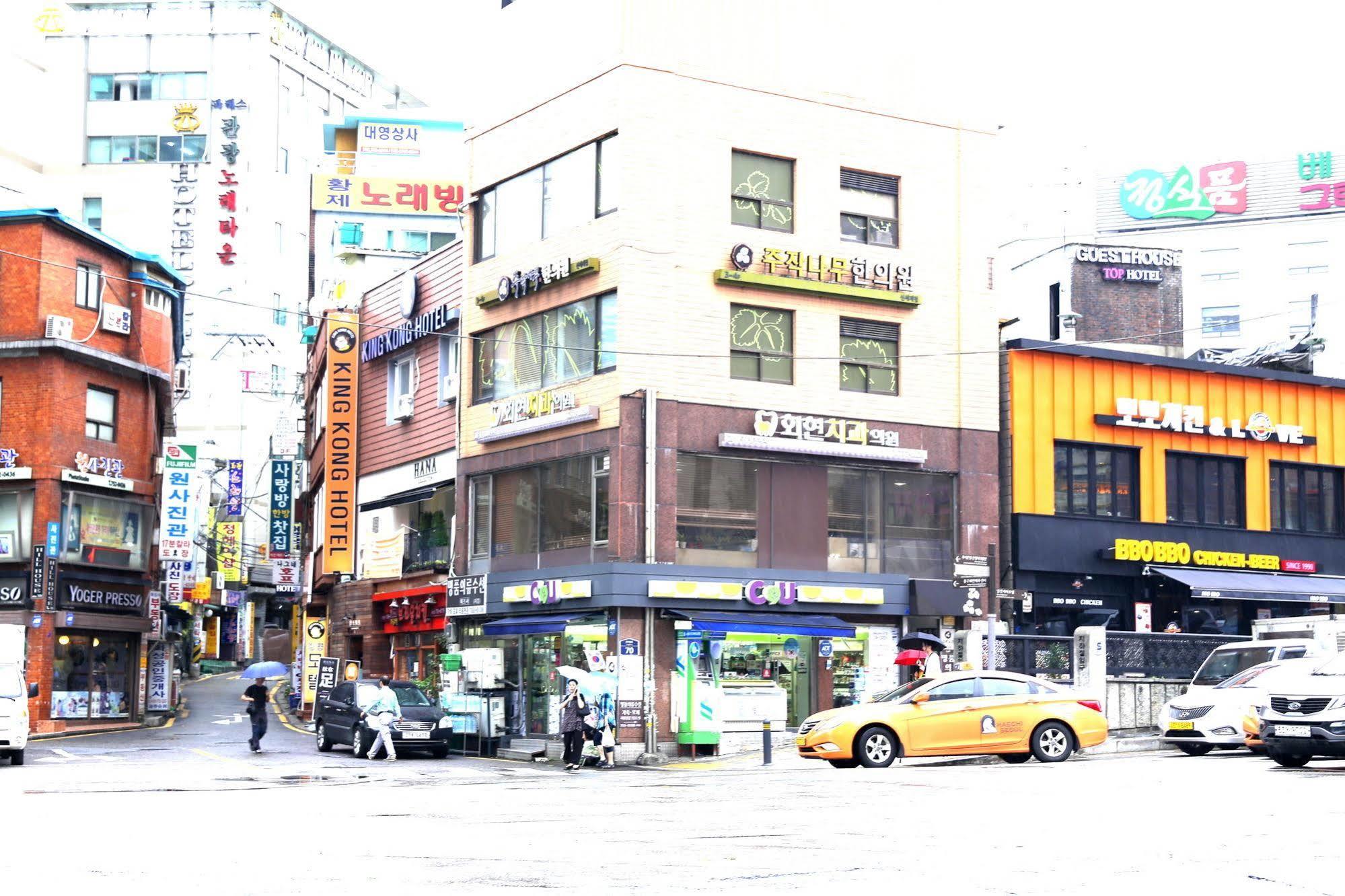 Kingkong Hotel Myeongdong Seúl Exterior foto